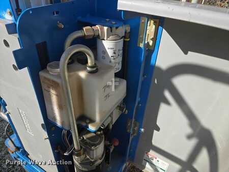 Vertical mast lift 2019  Genie GR-20 (8)