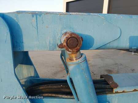 Telescopic boom lift 2000  Genie Z-45/25 (13)