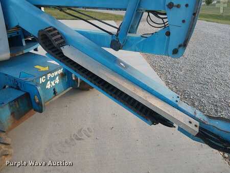 Telescopic boom lift 2000  Genie Z-45/25 (19)