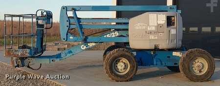 Telescopic boom lift 2000  Genie Z-45/25 (8)
