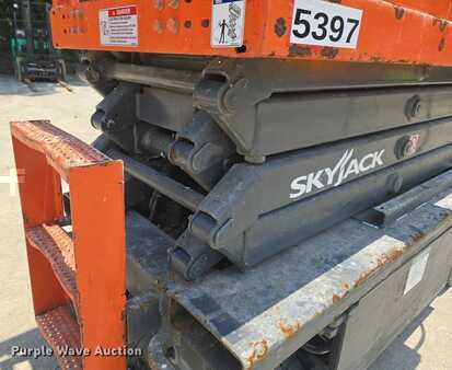 Scissor lift 2020  Skyjack SJ3219 (14)
