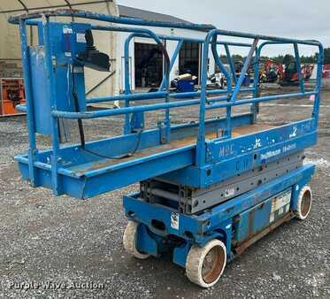 Plataforma Tijera 2000  Genie GS-2032 (15)