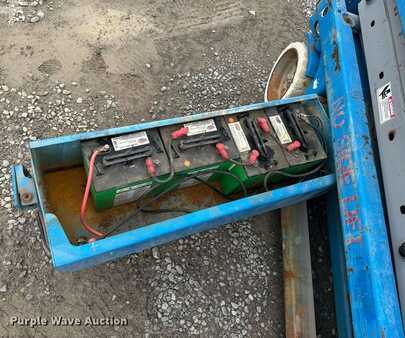 Plataforma Tijera 2000  Genie GS-2032 (17)