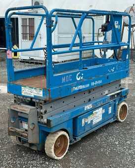 Plataforma Tijera 2000  Genie GS-2032 (5)