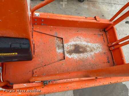 Vertical mast lift 2015  Snorkel TM12 (13)