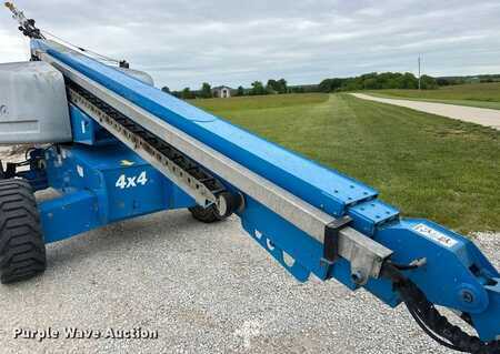 Telescopic boom lift 2010  Genie S-60 (32)