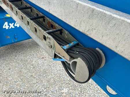 Telescopic boom lift 2010  Genie S-60 (33)