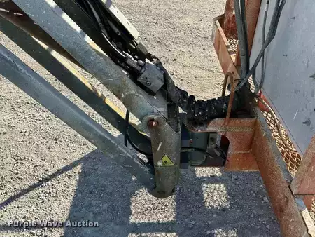 Telescopic boom lift 2012  SkyJack SJ66T (25)