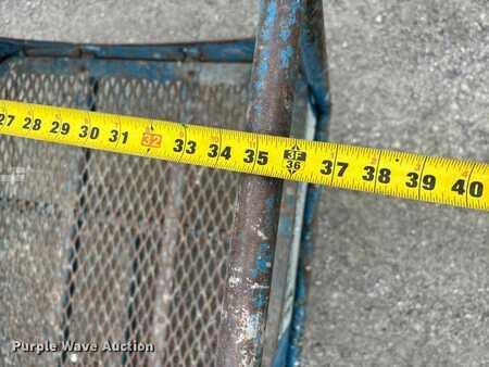 Telescopic boom lift 2006  Genie S-80 (18)