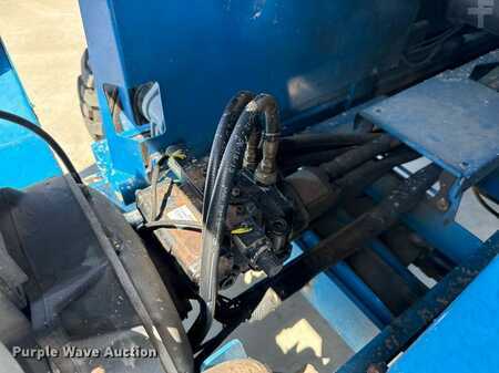 Scissor lift 2013  Genie GS-4390 (39)