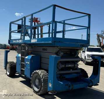 Scissor lift 2013  Genie GS-4390 (7)