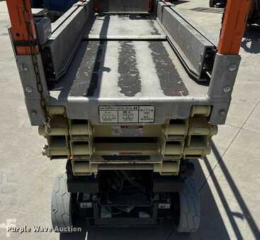 Plataforma Tijera 2012  JLG 1930ES (13)