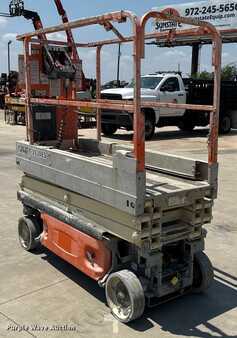 Scissor lift 2013  JLG 1930ES (7)