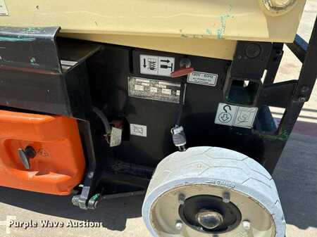 Scissor lift 2012  JLG 2630ES (10)