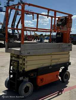 Scissor lift 2012  JLG 2630ES (5)