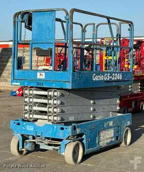 Scissor lift - Genie GS-3246 (1)