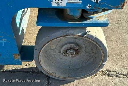 Scissor lift - Genie GS-3246 (31)