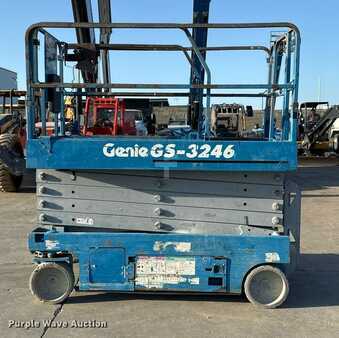 Scissor lift - Genie GS-3246 (8)