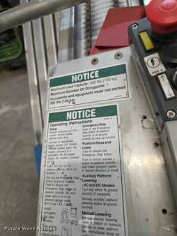 Vertical mast lift - Genie AWP-40S (27)