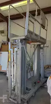 Vertical mast lift - Genie Dual DPL30 (1)