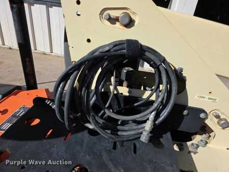 Telescopic boom lift 2007  JLG T350 (14)