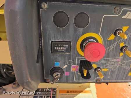 Telescopic boom lift 2007  JLG T350 (26)