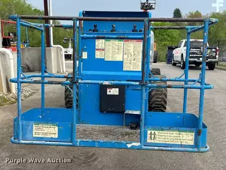 Plataforma Telescópica 2011  Genie Z-45/25J (2)