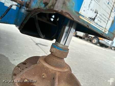 Scissor lift 2006  Genie GS2668 RT (10)