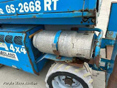 Scissor lift 2006  Genie GS2668 RT (24)