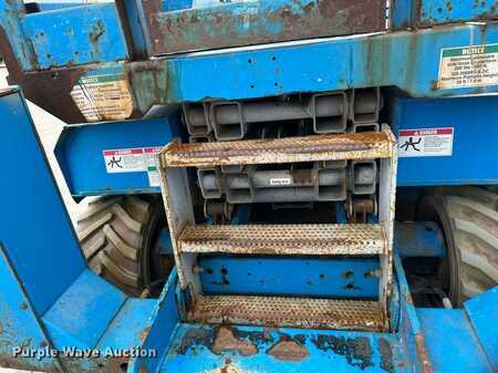 Scissor lift 2006  Genie GS2668 RT (31)