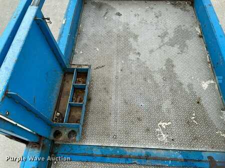 Scissor lift 2006  Genie GS2668 RT (36)