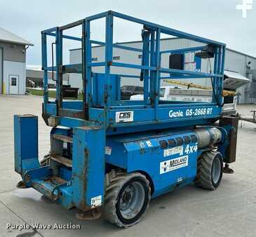 Scissor lift 2006  Genie GS2668 RT (5)