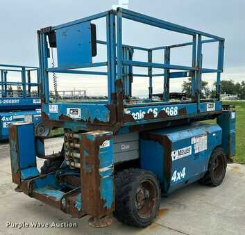 Scissor lift 2006  Genie GS-2668 (1)
