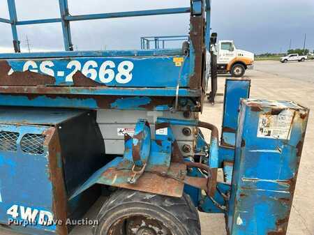 Scissor lift 2006  Genie GS-2668 (19)