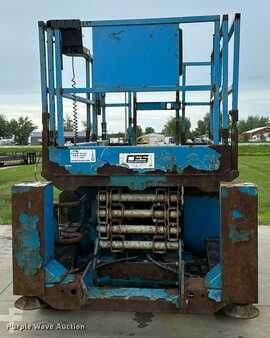 Scissor lift 2006  Genie GS-2668 (2)