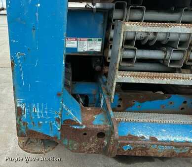 Scissor lift 2006  Genie GS-2668 (30)