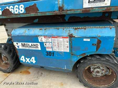 Scissor lift 2006  Genie GS-2668 (32)