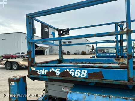 Scissor lift 2006  Genie GS-2668 (35)