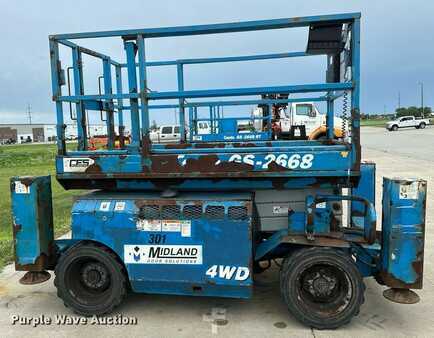 Scissor lift 2006  Genie GS-2668 (4)