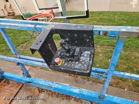 Scissor lift 2004  Genie GS-5390 (30)