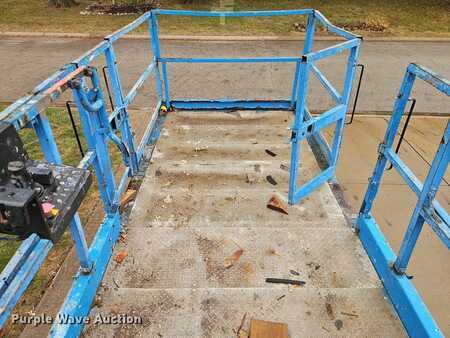 Scissor lift 2004  Genie GS-5390 (9)