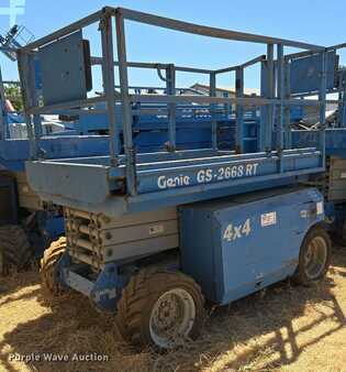 Scissor lift 2002  Genie GS-2668 (1)