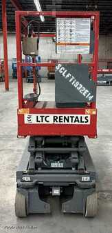 Scissor lift 2014  Skyjack 3219 (2)