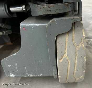 Scissor lift 2014  Skyjack 3219 (28)