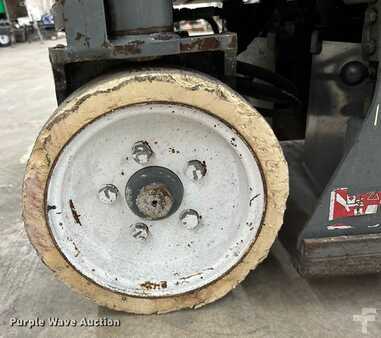 Scissor lift 2014  Skyjack 3219 (13)