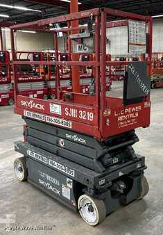 Scissor lift 2014  Skyjack 3219 (3)