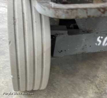 Scissor lift 2016  Skyjack 4632 (29)