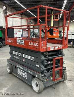 Scissor lift 2016  Skyjack 4632 (7)
