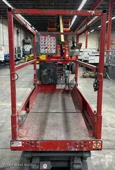 Scissor lift 2015  Skyjack 3219 (9)