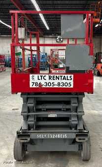 Scissor lift 2015  Skyjack 4632 (2)